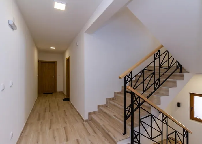 Candy Daire Zlatibor